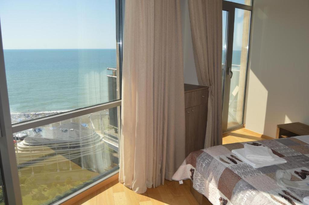 באטומי Orbi Luxury Apartments מראה חיצוני תמונה